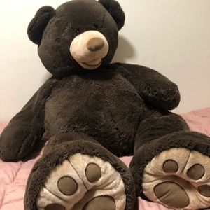 large brown teddy bear